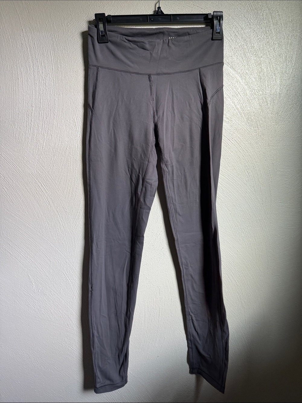Aeropostale Women's High-Rise Gray Leggings